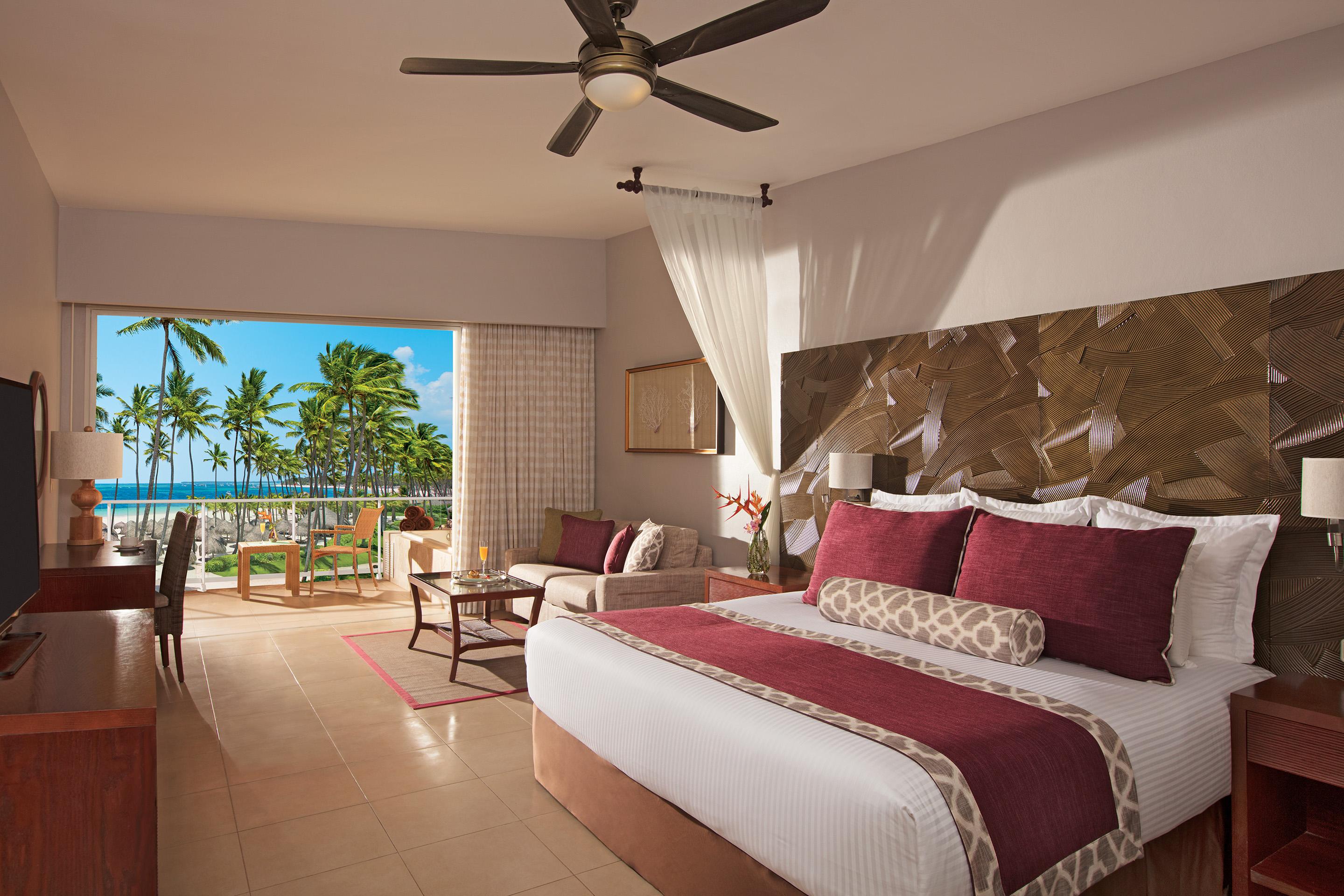 Dreams Royal Beach Punta Cana (Adults Only) Hotel Exterior photo