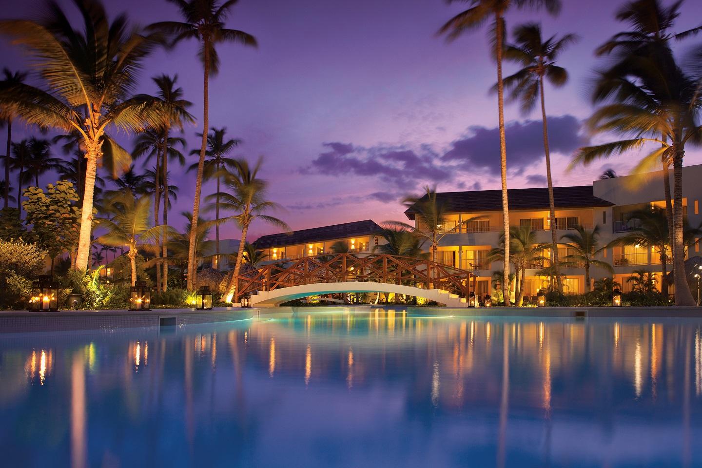 Dreams Royal Beach Punta Cana (Adults Only) Hotel Exterior photo