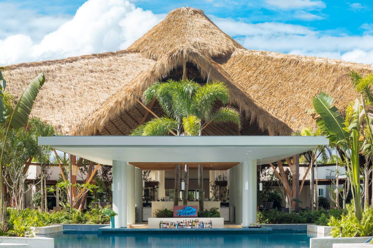 Dreams Royal Beach Punta Cana (Adults Only) Hotel Exterior photo